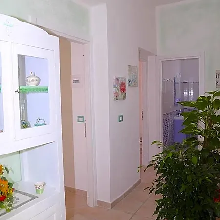 לינה וארוחת בוקר Le Rose 3*