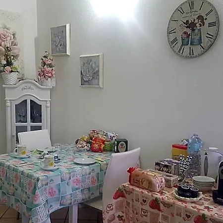 לינה וארוחת בוקר Le Rose 3*
