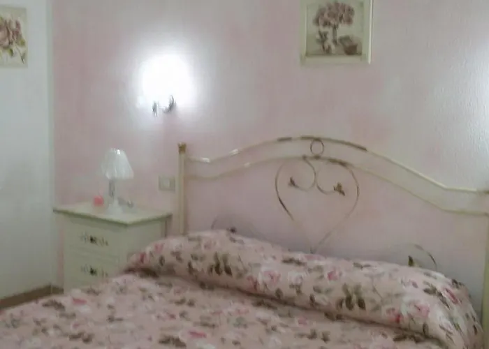 Bed and Breakfast Le Rose Όλμπια